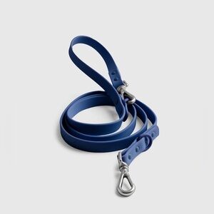 NEW QUINCE Flex-Poly Dog Leash Navy Standard Fit 6602